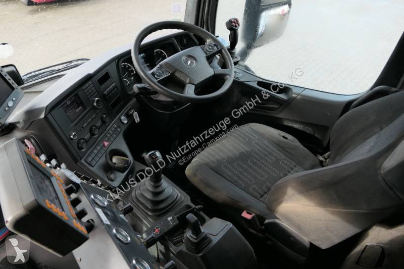 Utilaje pentru drumuri Mercedes