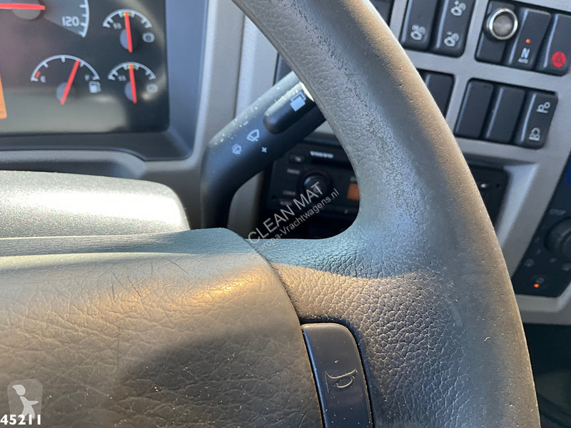 Utilaje pentru drumuri Volvo 300 Terberg...