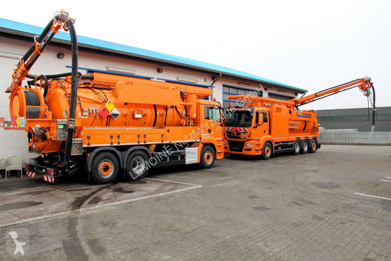 Gemeentevoertuig Mercedes 3551 8x4 Müller...