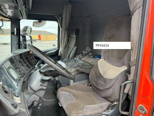 Utilaje pentru drumuri Scania SLS590