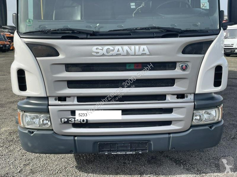 آلة لصيانة الطرق Scania Andere