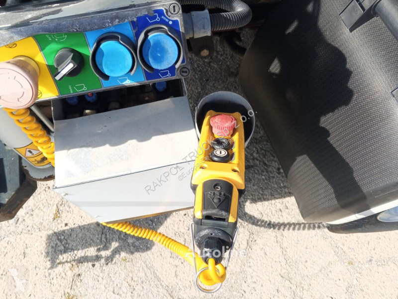 Vägmaskiner Isuzu P75 Euro5/...