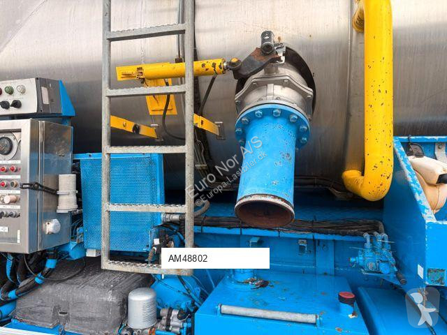 آلة لصيانة الطرق Koks MEGAVAC 8000