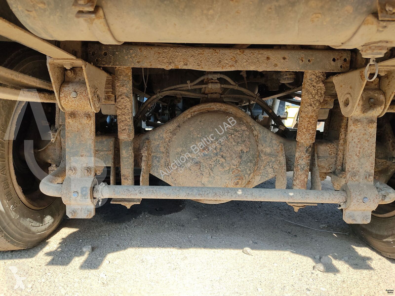 Engin de voirie DAF 160