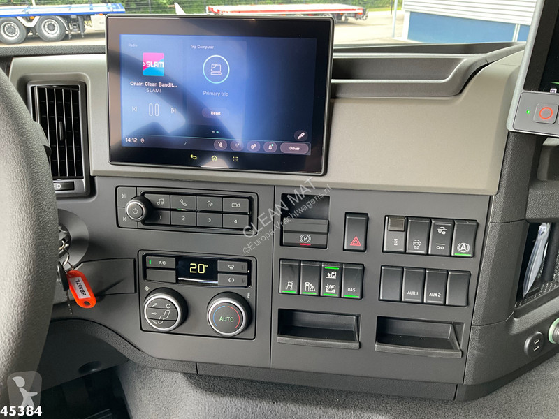 آلة لصيانة الطرق Volvo 330 Euro 6 Geesink 20m³