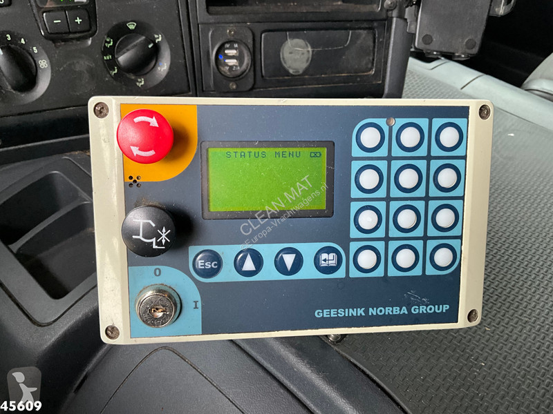 Engin de voirie Scania P 280 Euro 5 eesink 22m³