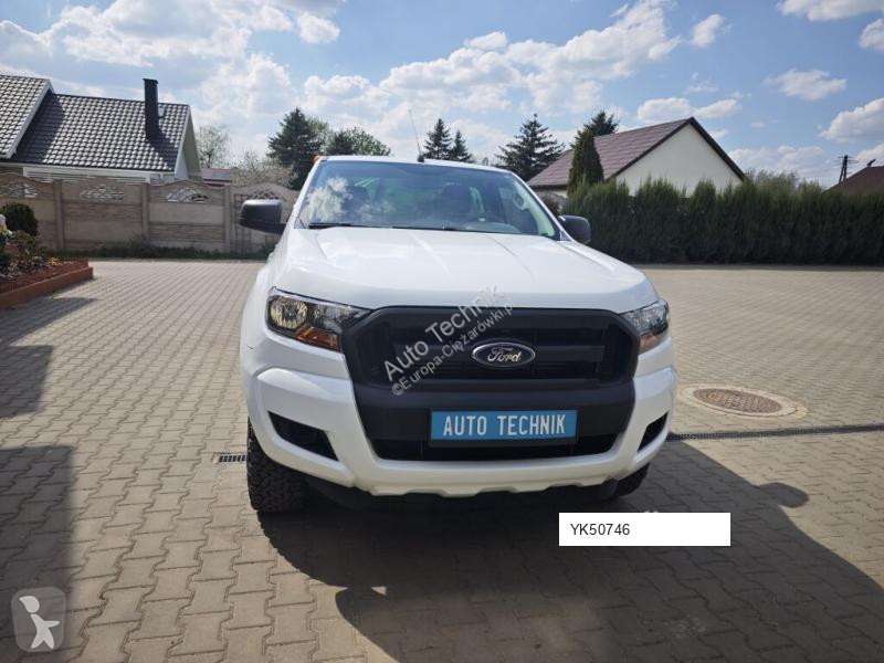 آلة لصيانة الطرق Ford BAROCLEAN