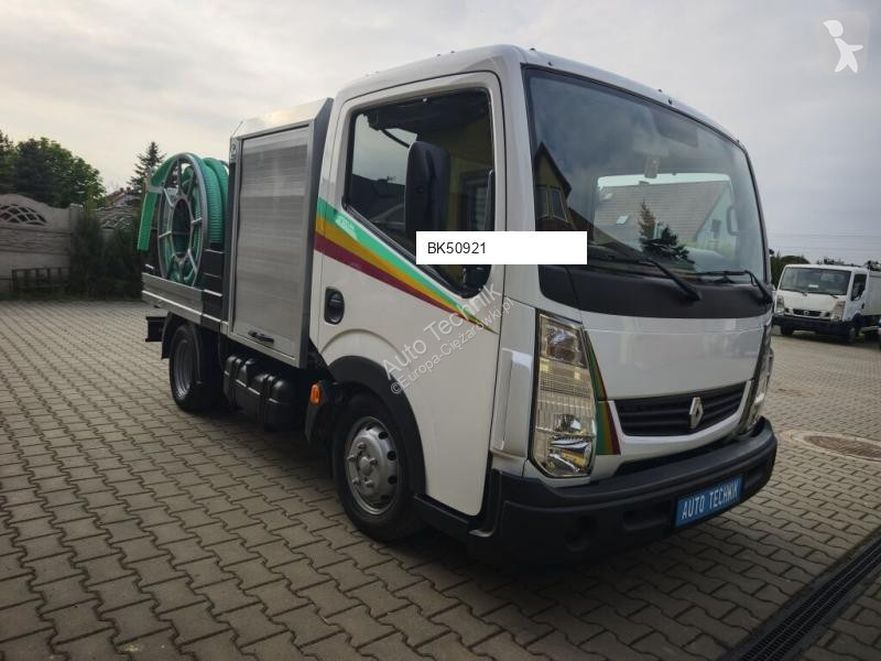 آلة لصيانة الطرق Renault Defco Combi
