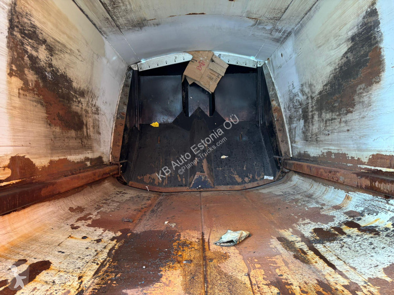 آلة لصيانة الطرق Volvo 410 6x2*4 JOAB ANACONDA...