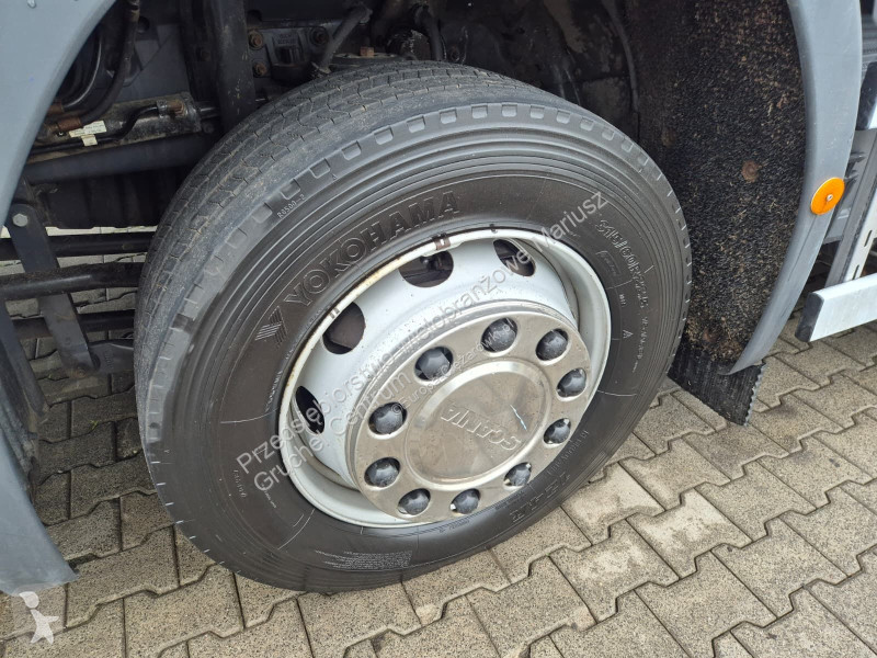 Engin de voirie Scania P340 LB 6X2*4 / JOAB...