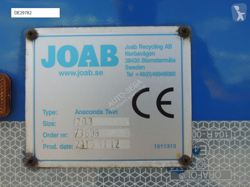 آلة لصيانة الطرق Volvo FE 320 62TR