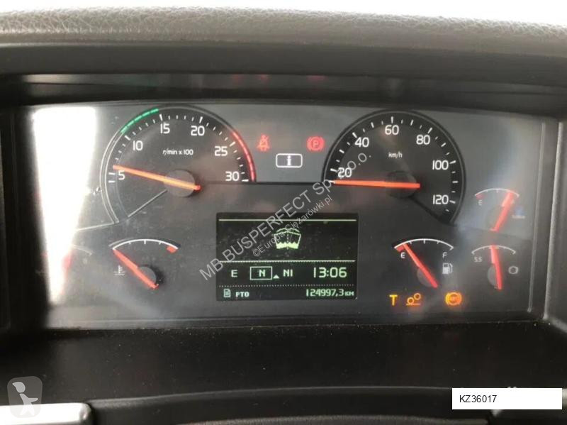 Engin de voirie Volvo FM 12 tylko 125000km...