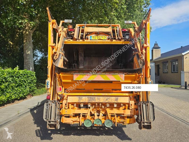 Engin de voirie Scania GPM III v 20H25
