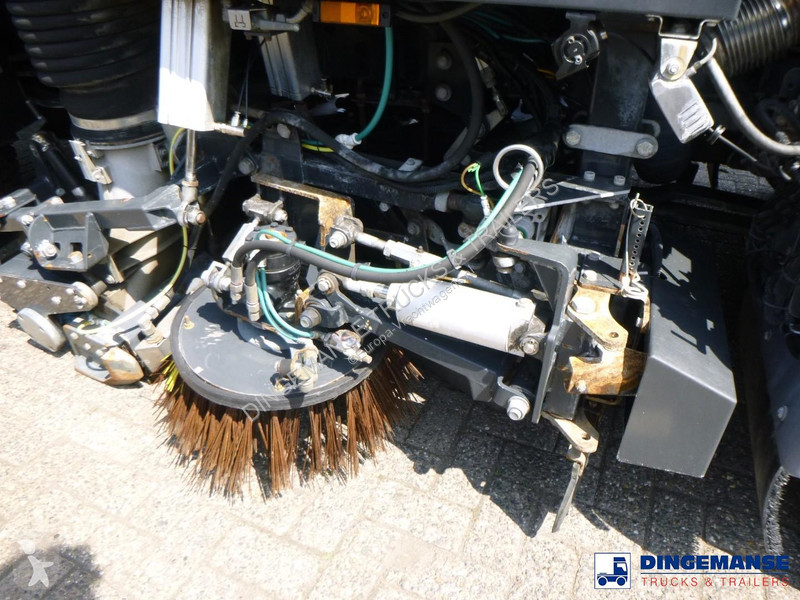 آلة لصيانة الطرق DAF 230 4x2 Euro 6 Schmidt...