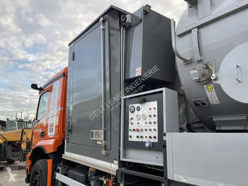 آلة لصيانة الطرق Mercedes  ACTROS 3343