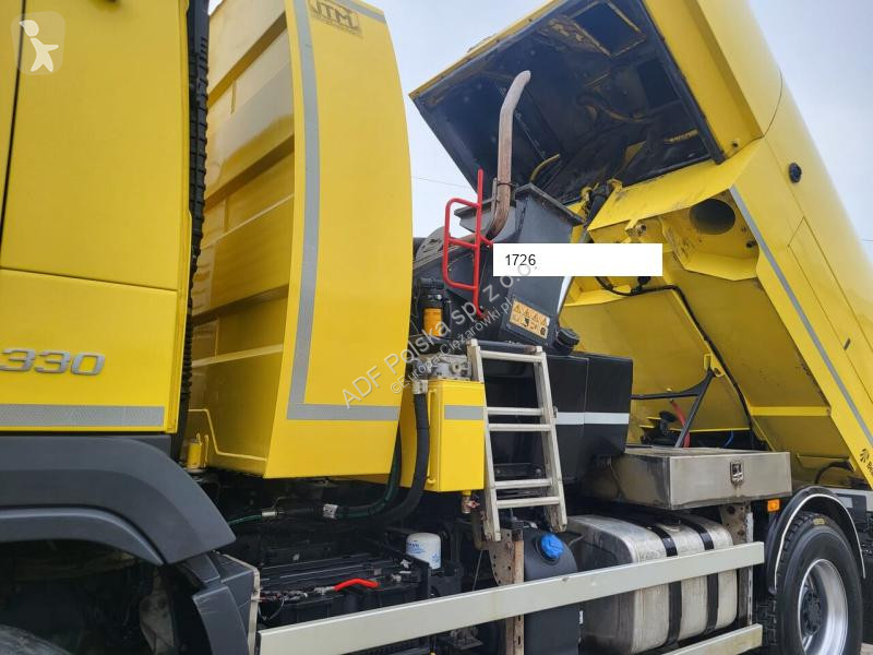 آلة لصيانة الطرق Volvo JBVT801