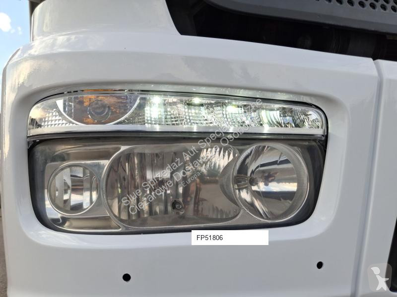 آلة لصيانة الطرق Mercedes SK500