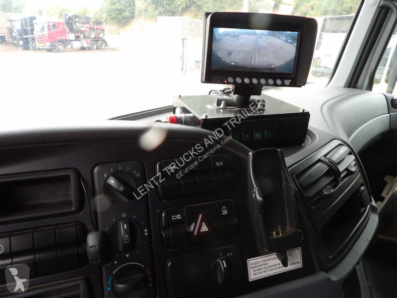 Engin de voirie Mercedes ACTROS...