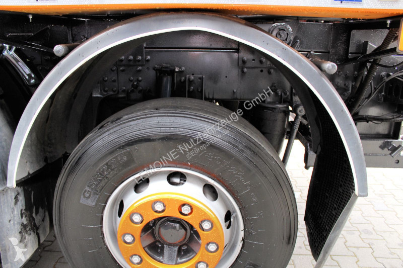 Komunálne vozidlo Volvo 420 EEV 6x2 Kroll 14m³...