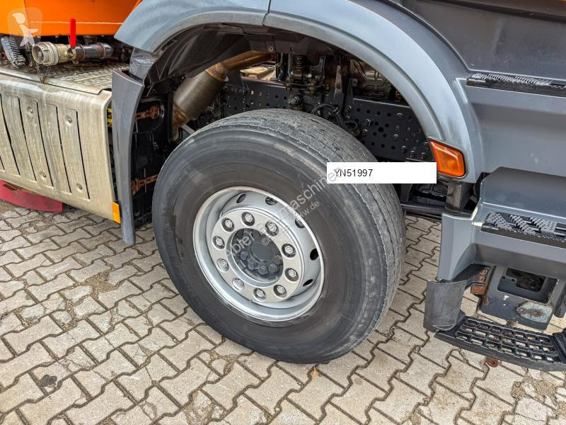 Vehículo de limpieza viaria Mercedes Beam