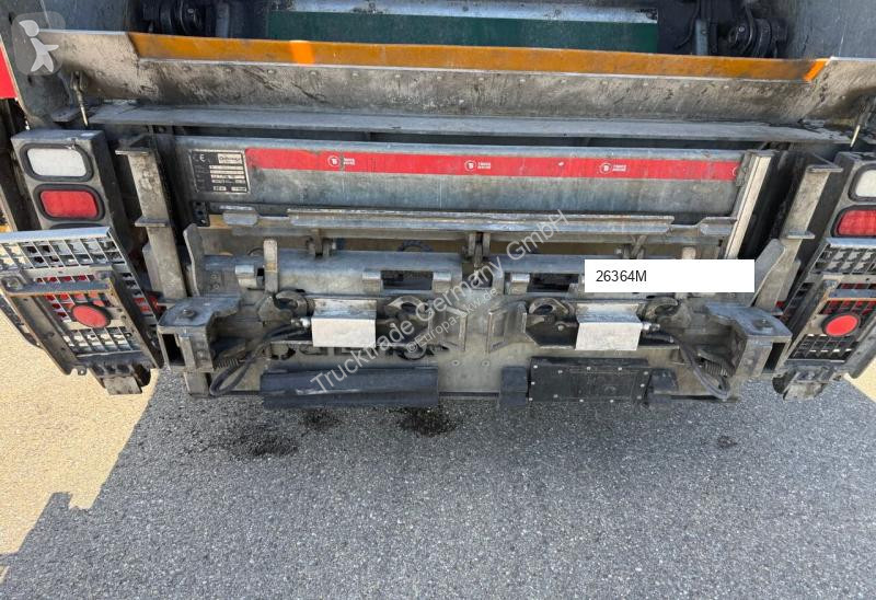Vehículo de limpieza viaria Mercedes 602 2635