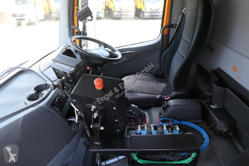 Vägmaskiner Mercedes 1324 Atego Aufbau Faun Viatec