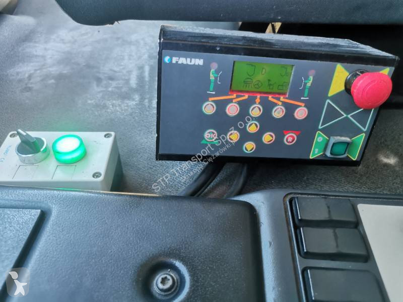Vehículo de limpieza viaria Renault 320 DXI