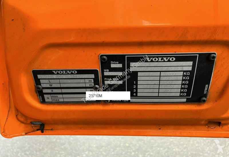 Utilaje pentru drumuri Volvo STUMMER