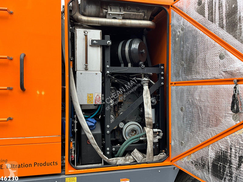 Dulevo 6000T Euro 6 with 3-rd brush road...