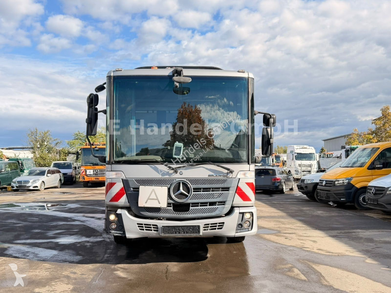 آلة لصيانة الطرق Mercedes 2630 LowEntry LL FAUN...