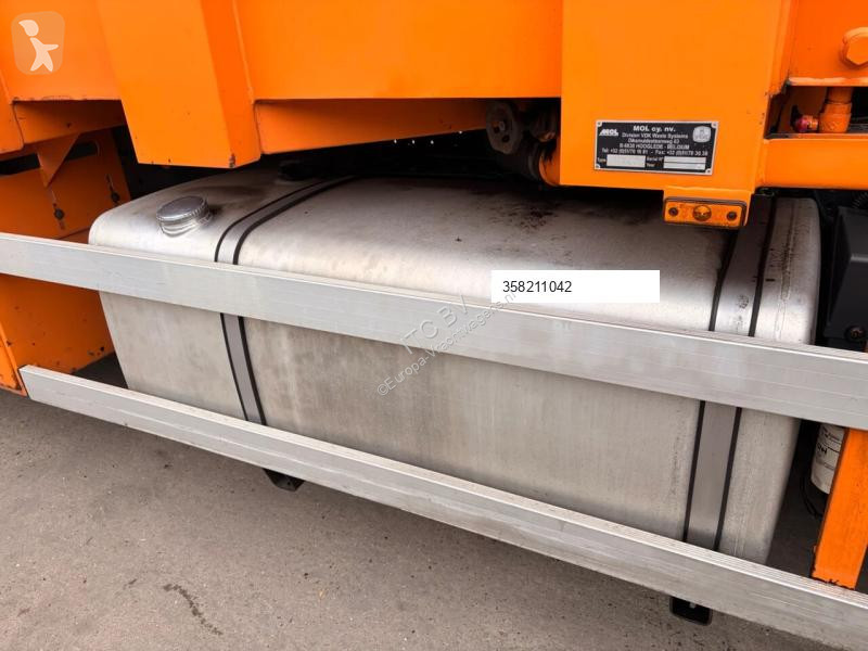 Útfenntartó-és-karbantartógép Iveco 310 6X2 TOP...