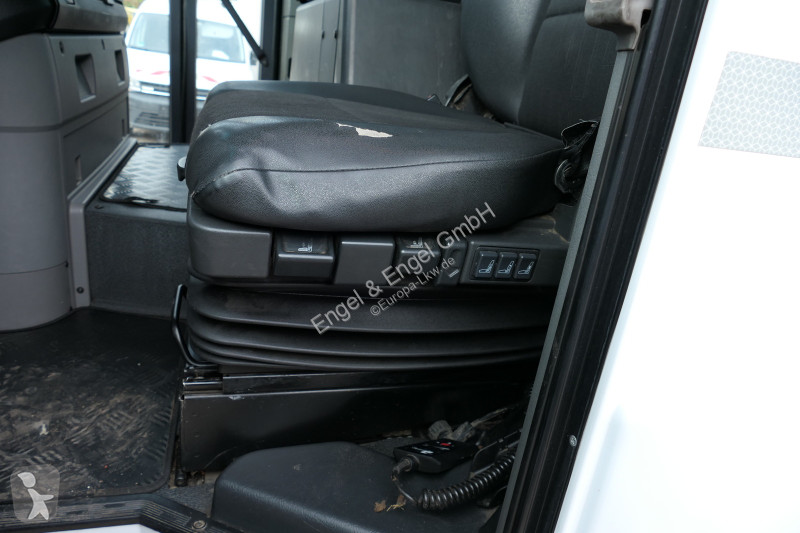 Útfenntartó-és-karbantartógép Mercedes Econic...