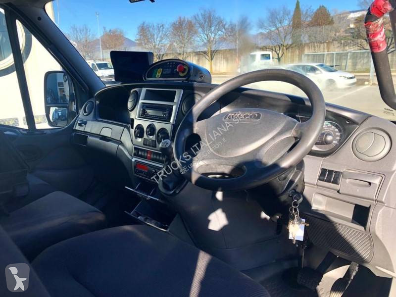 Vägmaskiner Iveco