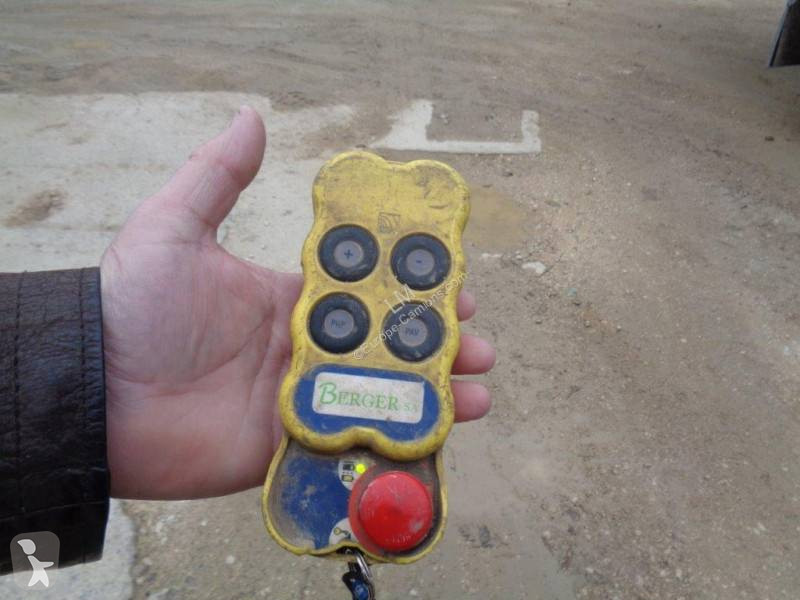 Utilaje pentru drumuri Volvo