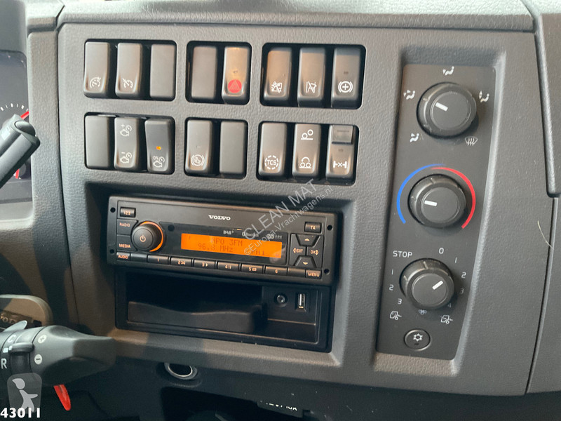 Utilaje pentru drumuri Volvo 350 VDK 22m³ + AE...