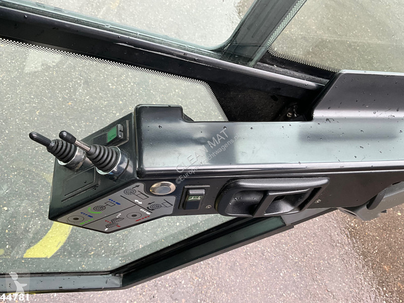 Vägmaskiner Ravo 540 CD Euro 6 with 3-rd brush