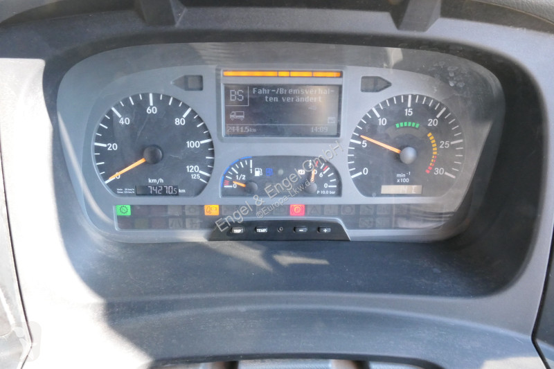 Silniční stroje Mercedes Atego 1518 LKO 4x2