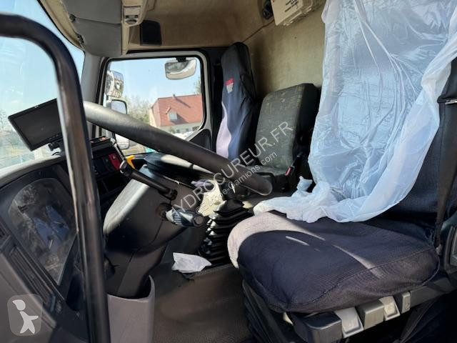 Vägmaskiner Renault 320 DCI