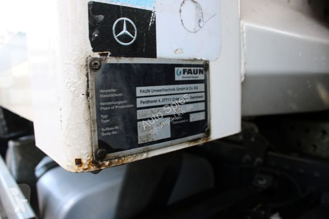 Utilaje pentru drumuri Mercedes 2532 MP3 6x2...