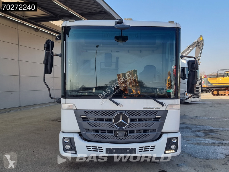 Silniční stroje Mercedes 4X2 CNG Engine 13m3...