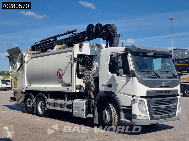 Utilaje pentru drumuri Volvo FM 370 6X2 Hiab...