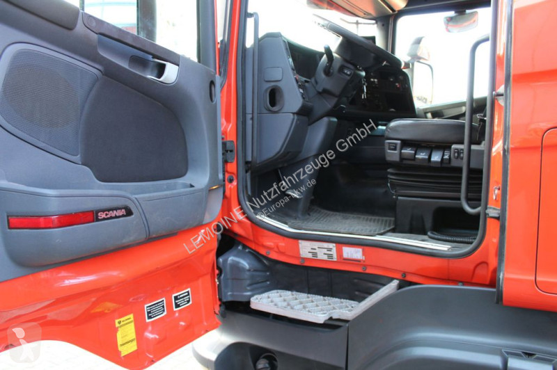 Gemeentevoertuig Scania R560 V8 8x4 Kroll 20m³...