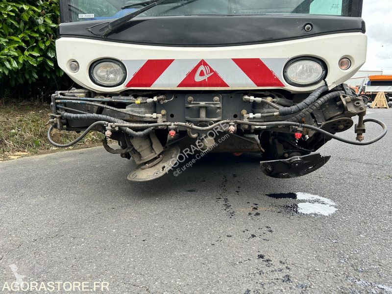 Gemeentevoertuig Mathieu GRAND AZURA MC 400