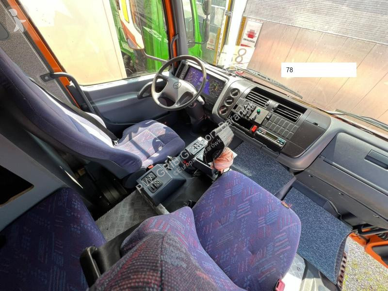 Utilaje pentru drumuri Mercedes MEDIUM