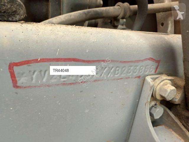 Veículo de limpeza / sanitário de estrada Volvo...