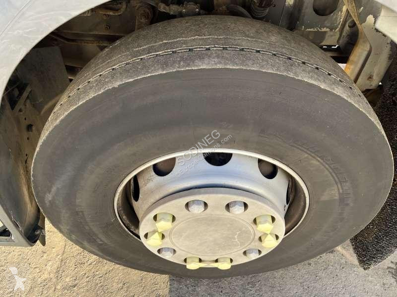 Gemeentevoertuig Renault PREMIUM