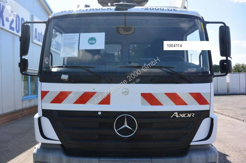 Utilaje pentru drumuri Mercedes