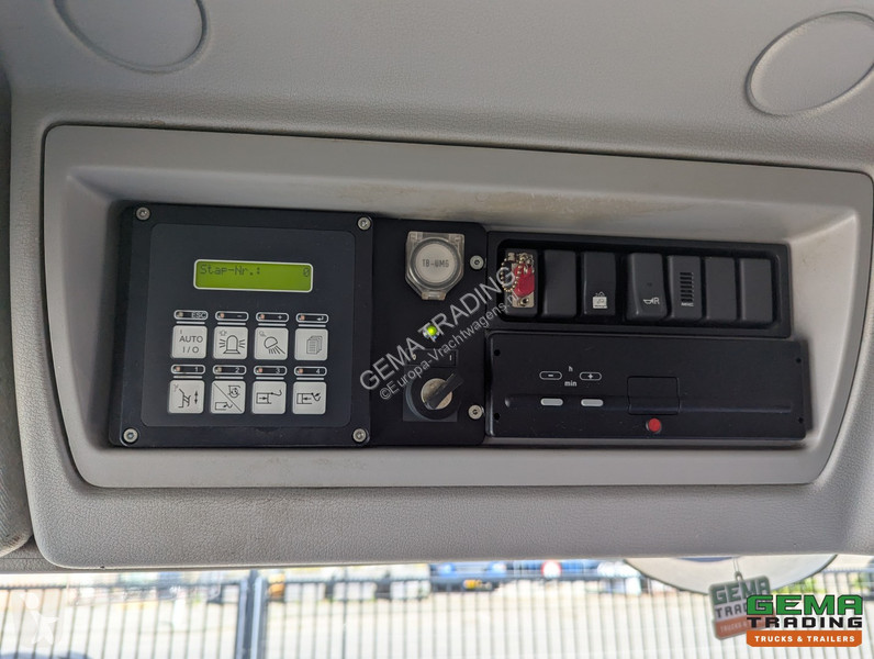 Utilaje pentru drumuri Volvo 300 EEV 6x2/4...