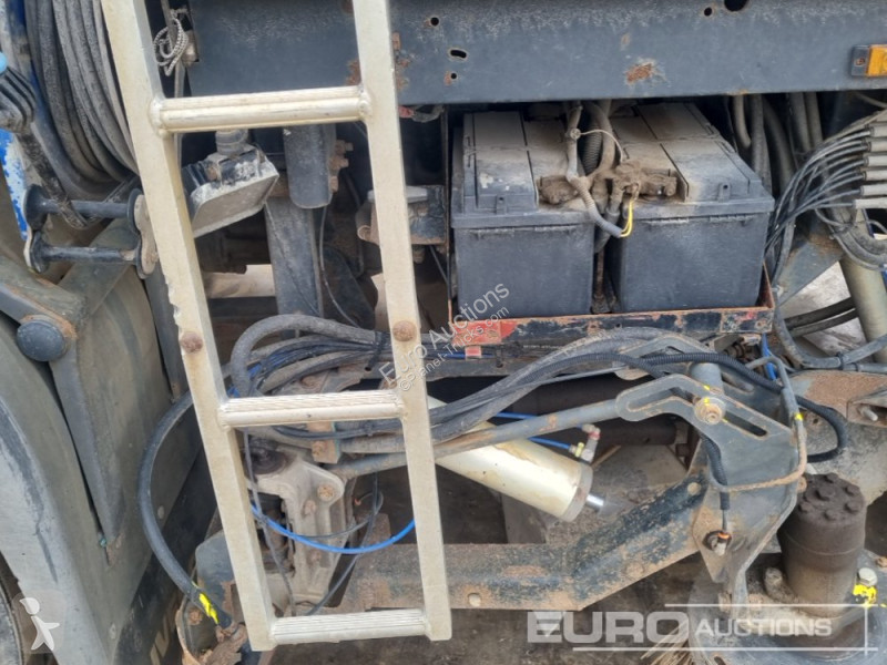 Utilaje pentru drumuri Iveco Euro Cargo 140E18