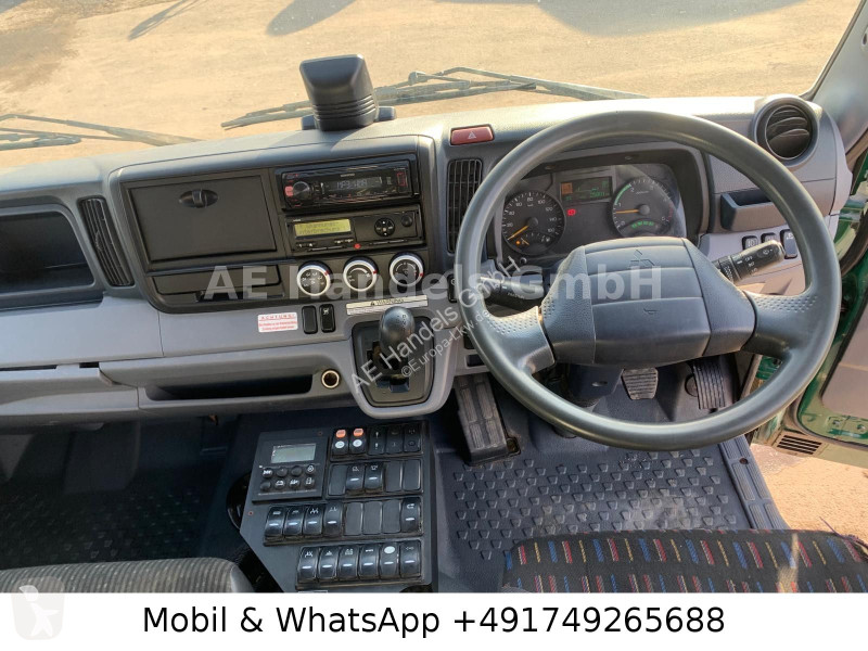 آلة لصيانة الطرق Mitsubishi FUSO 7C15 BROCK...